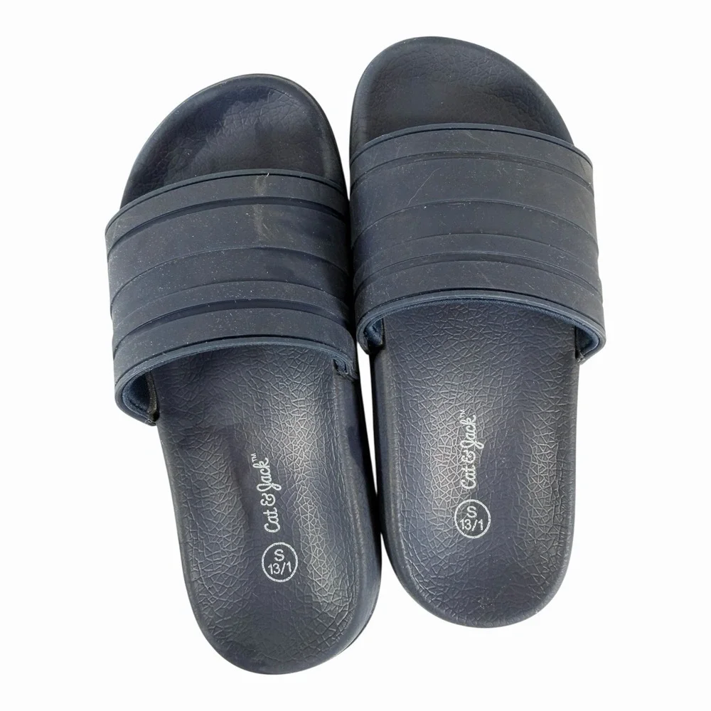 Cat & Jack Black Slip On Slide Sandals Youth Size Small 13/1